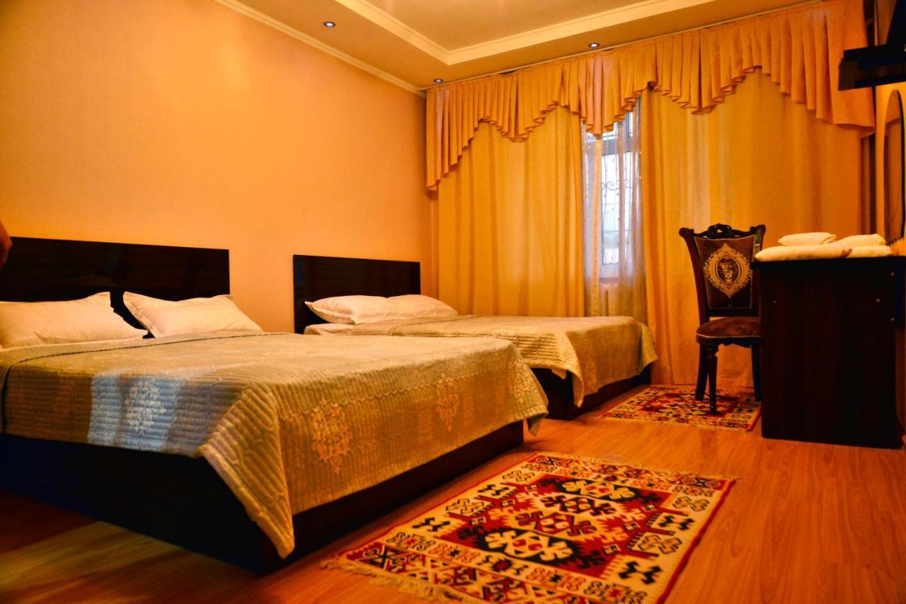 Astoria B&B Osch Exterior foto